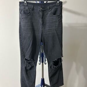 Women’s Distressed Black Jeans